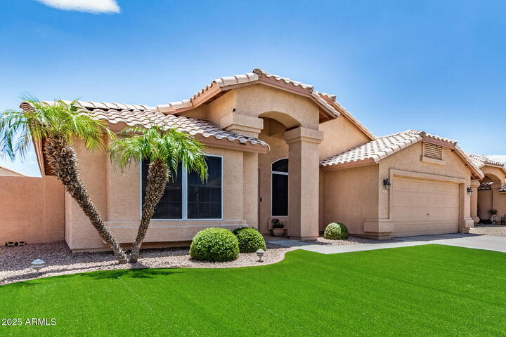 Property Photo: 12413 W Cambridge Avenue AZ 85392
