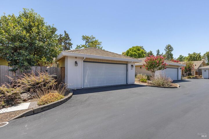 Property Photo:  539 Curtin Lane  CA 95476 