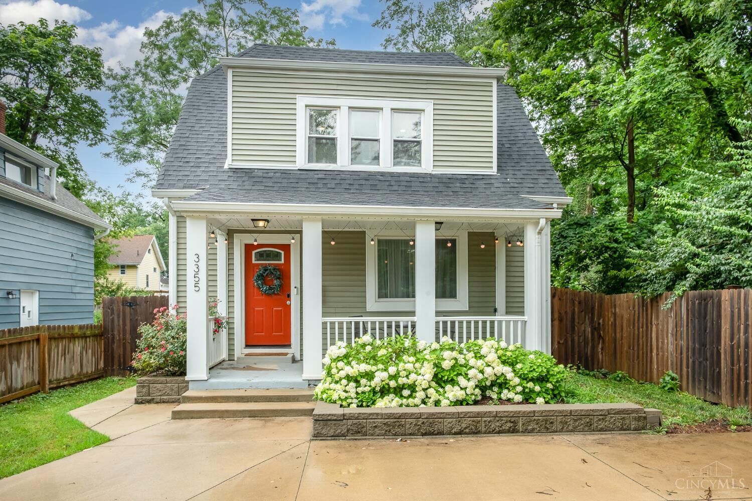 Property Photo: 3355 Hewitt Crescent Street OH 45207