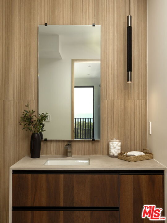 Property Photo: 29800 Cuthbert Rd CA 90265
