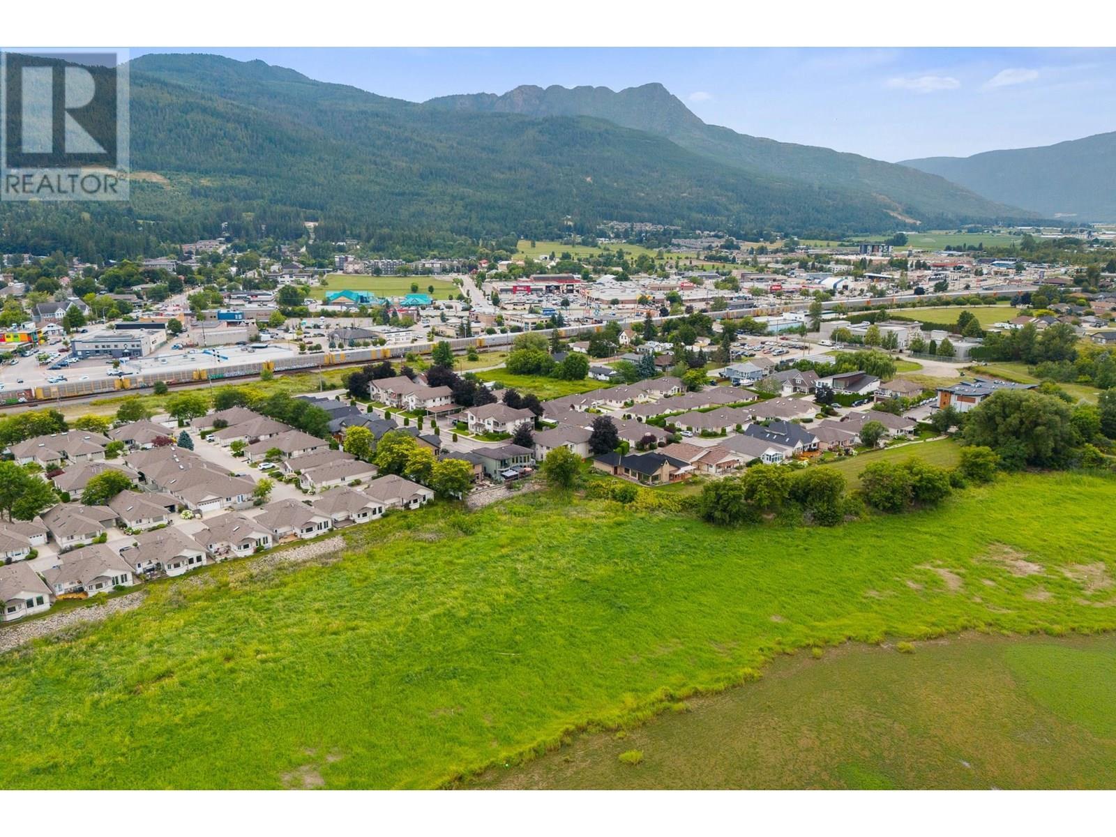 171 Beatty Avenue Northwest 14  Salmon Arm BC V1E 2W4 photo