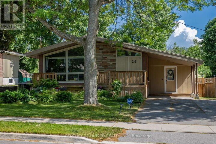 Property Photo:  29 Kawartha Drive  ON K9V 1A6 