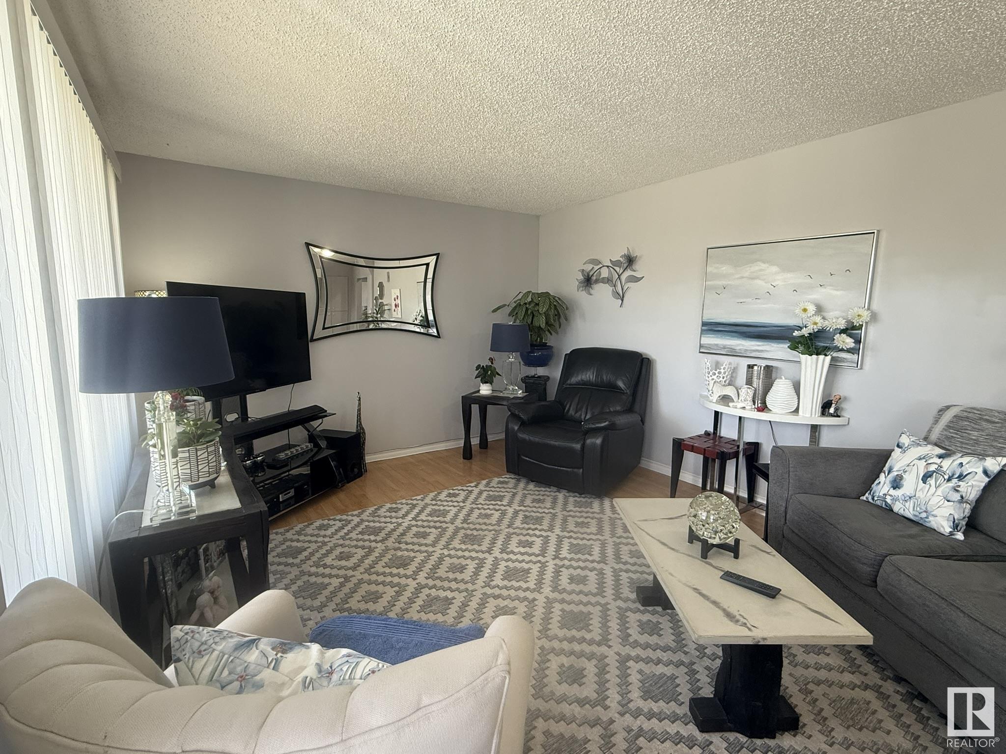 Property Photo: 10622 150 Street NW AB T5P 1R2