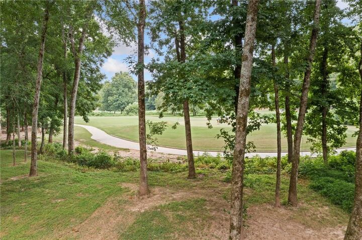 Property Photo:  403 Greenfield Court  GA 30068 