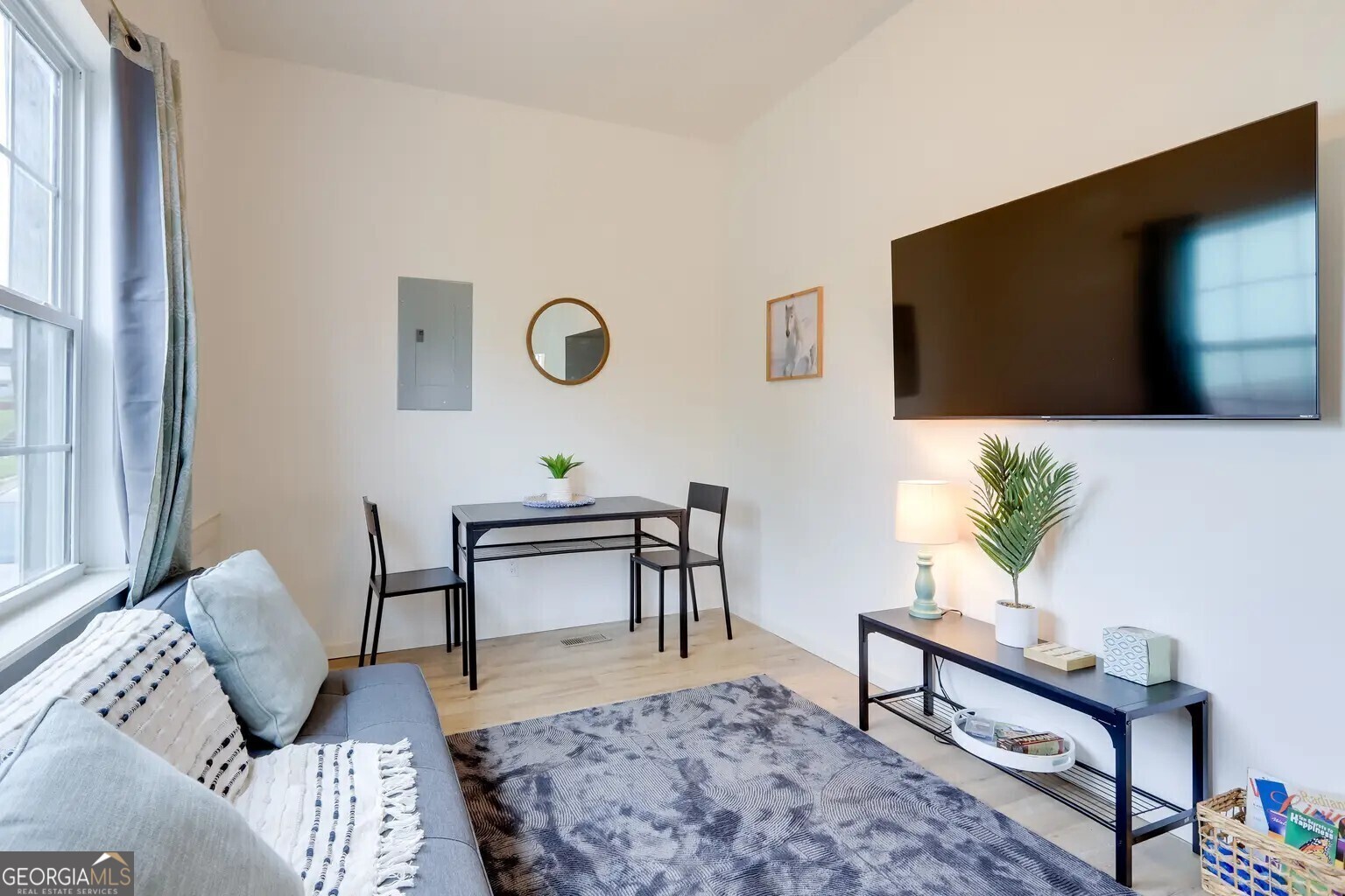 Property Photo: 1408 2nd Avenue GA 31201