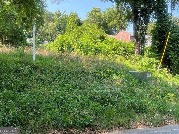 Property Photo: 2554 Etheridge Drive NW GA 30318