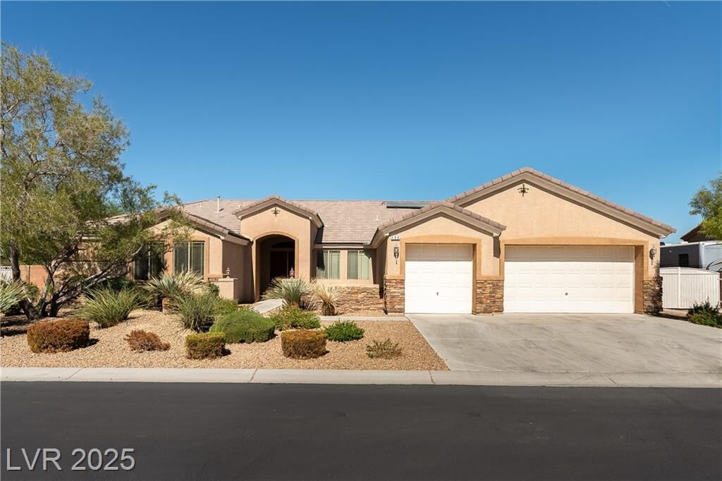 Property Photo: 164 Glenbrook Estates Drive NV 89183