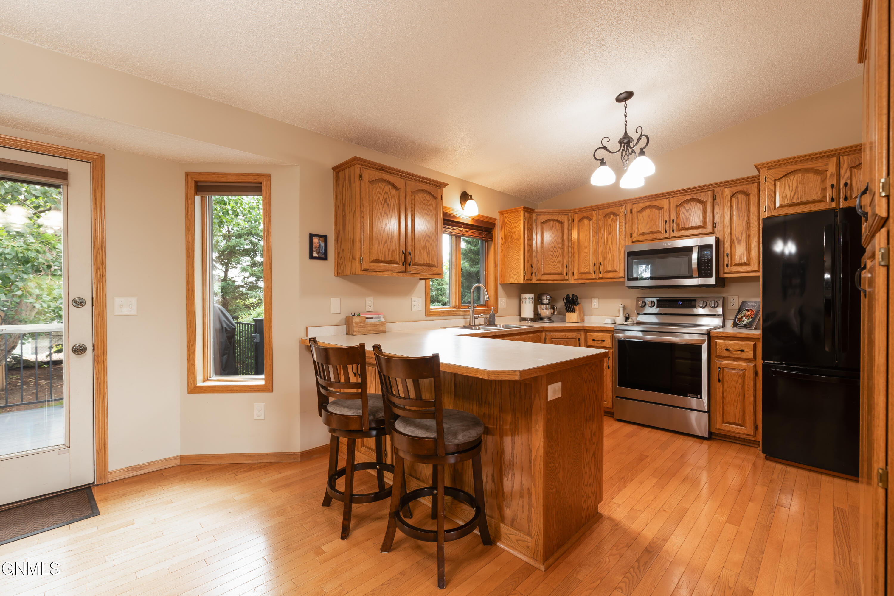 Property Photo:  3916 Dominion Street  ND 58503 