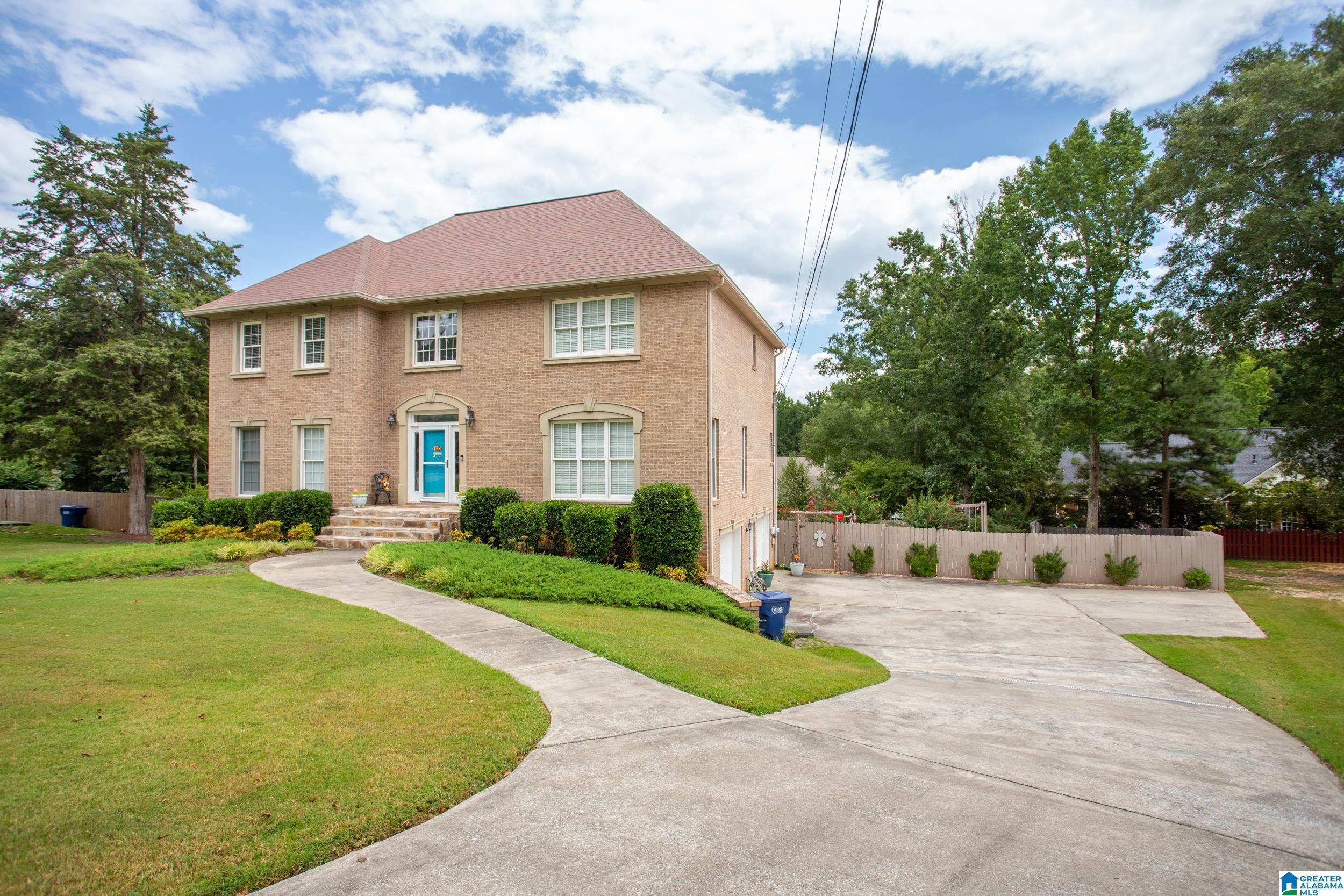 Property Photo:  28 Thornwood Road  AL 36203 