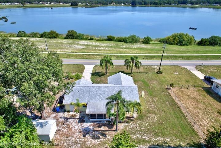 Property Photo:  2702 Nautilus Drive  FL 33825 