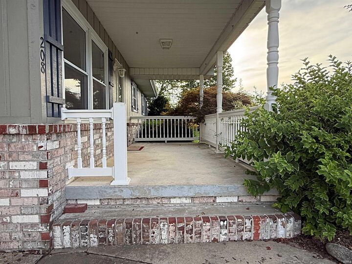 Property Photo: 208 Sycamore Street IN 47553