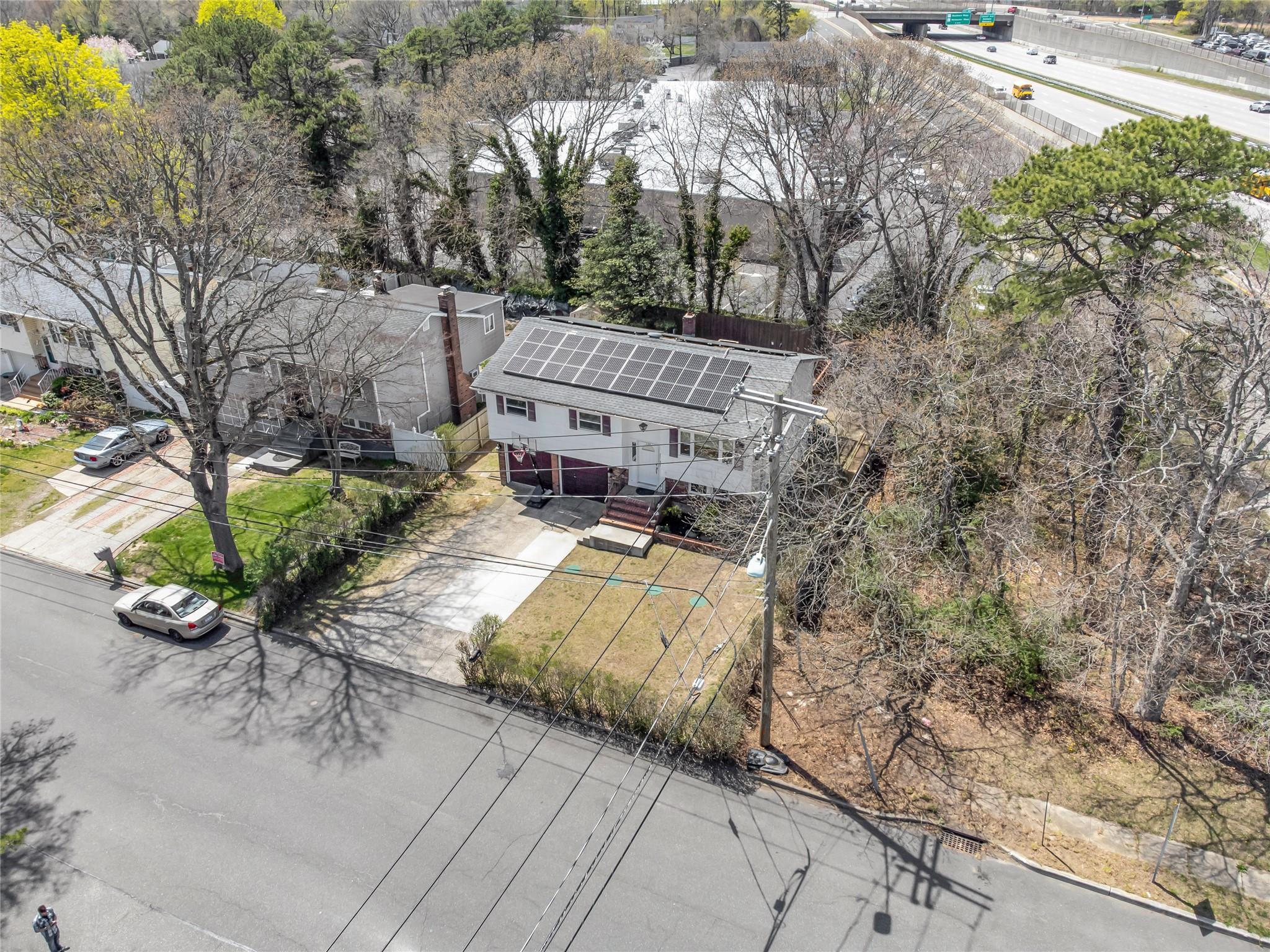 Property Photo:  756 Bohemia Parkway  NY 11782 