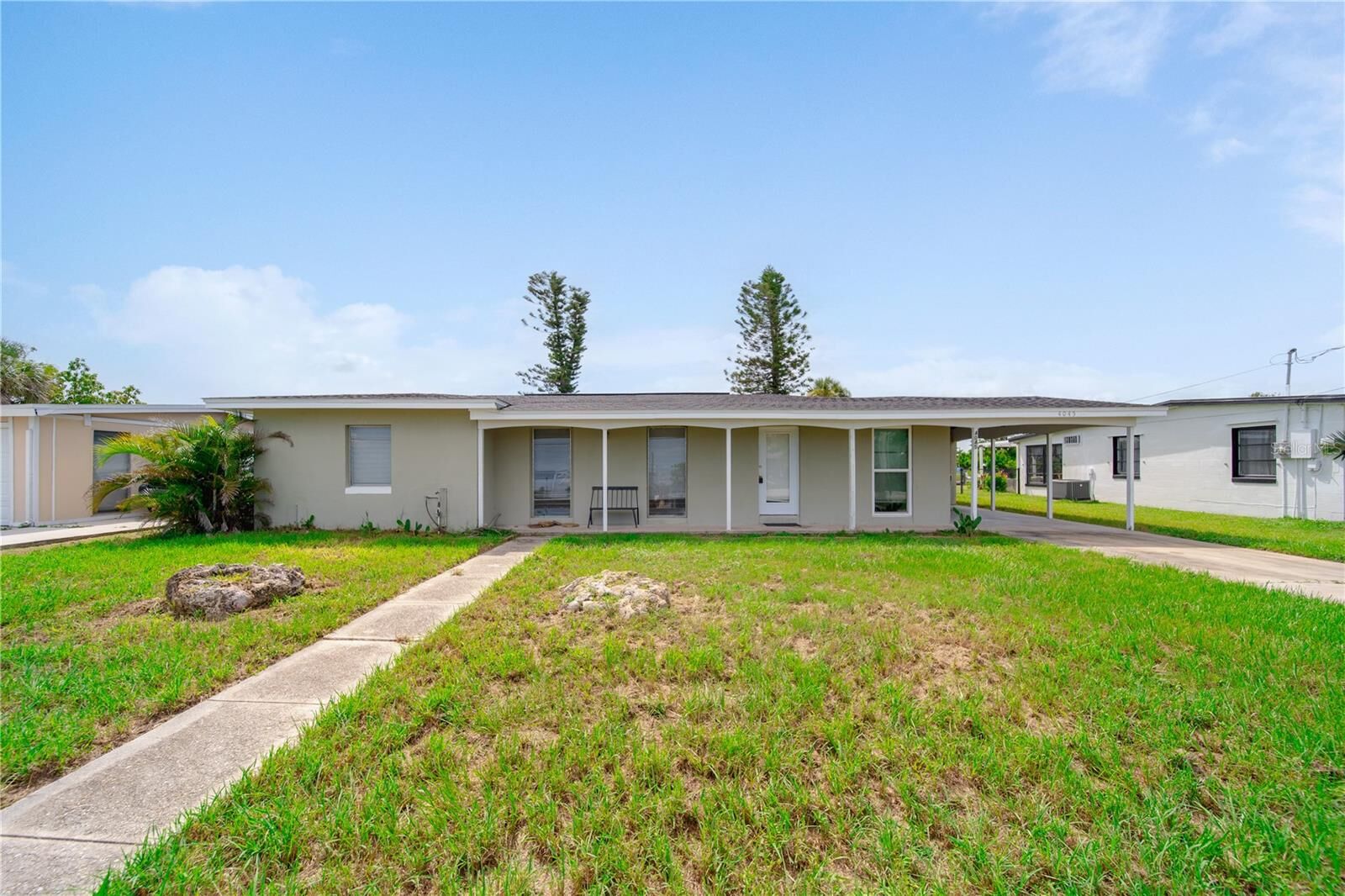 Property Photo:  4045 Conway Boulevard  FL 33952 