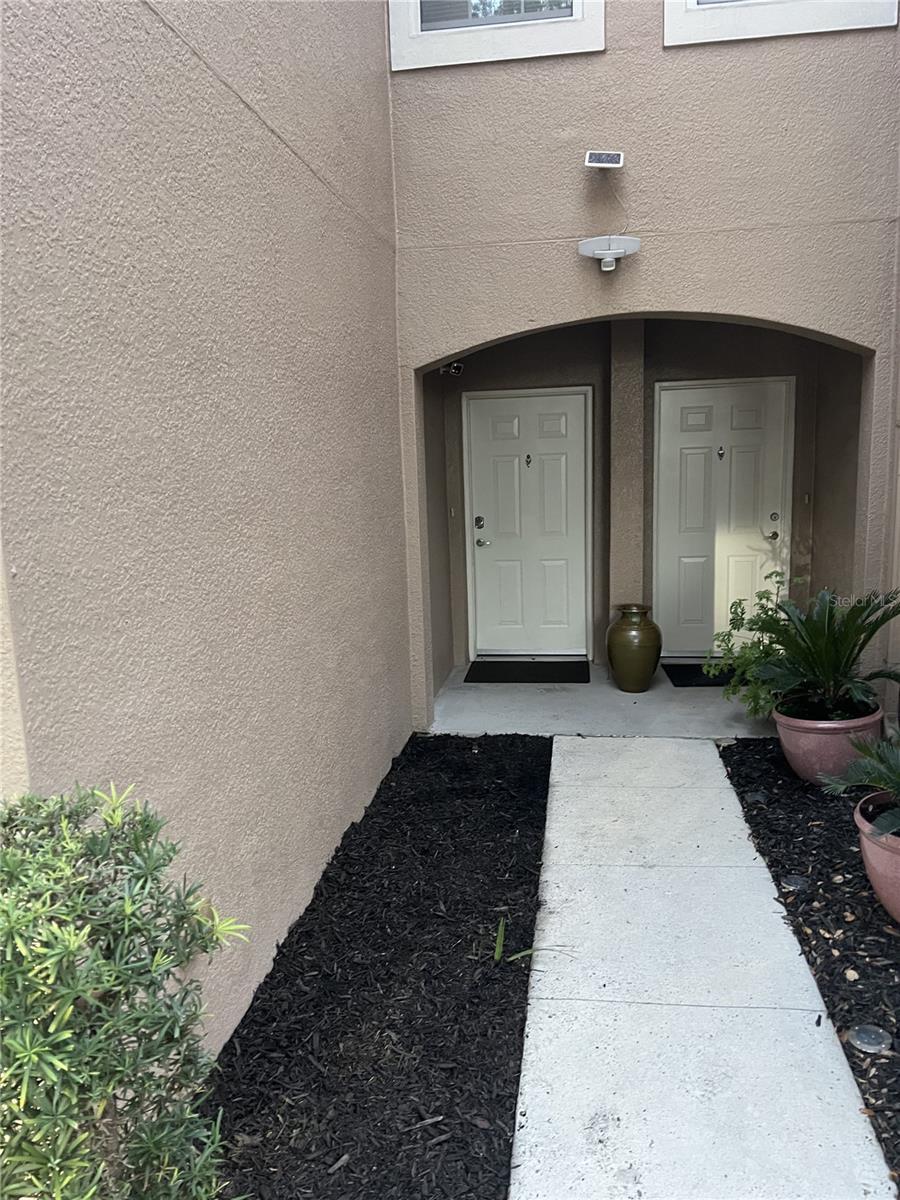 Property Photo: 2495 Lancien Court 6 FL 32826
