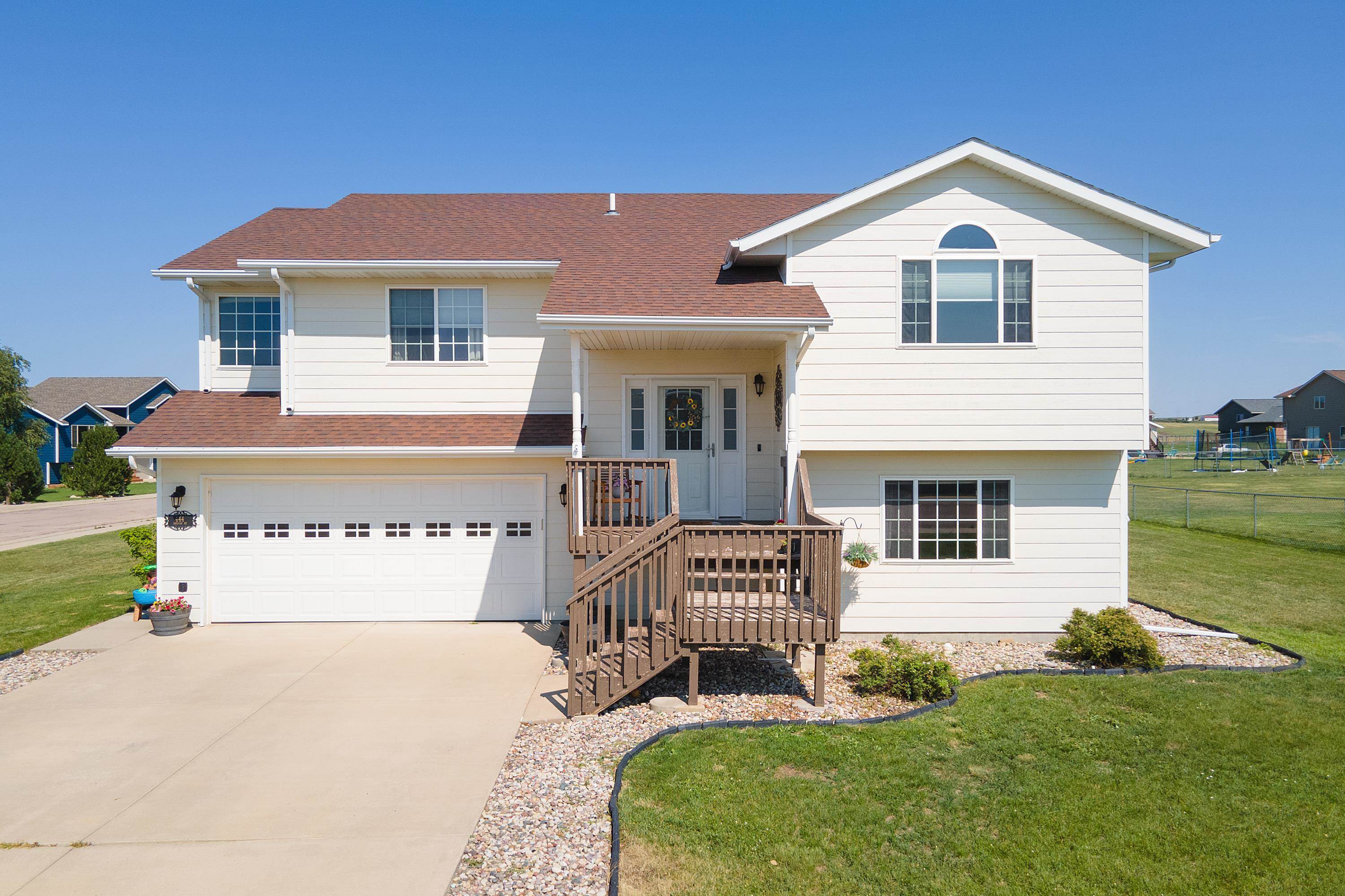 Property Photo: 444 Daystar Road SD 57719
