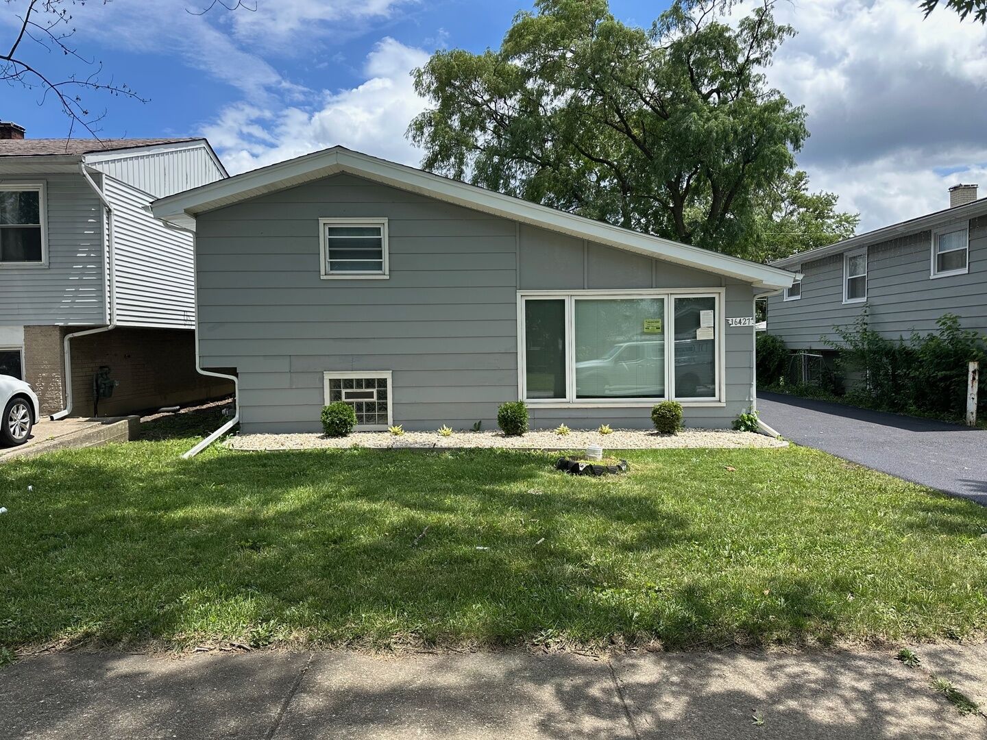 Property Photo:  16427 Wolcott Avenue  IL 60428 