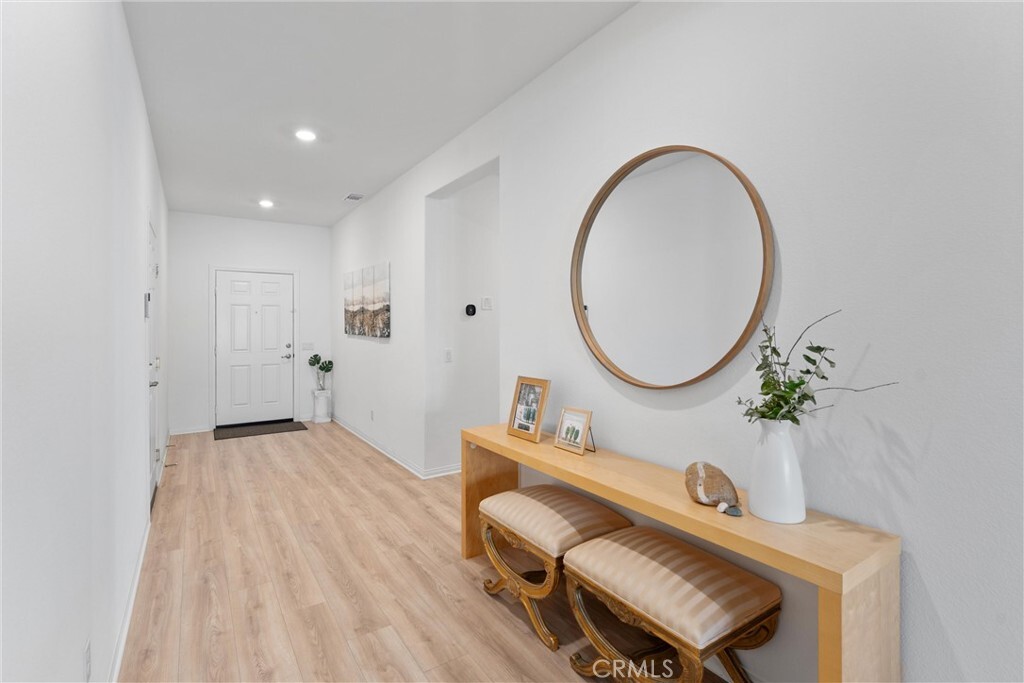 Property Photo:  26038 Redoak Street  CA 92584 