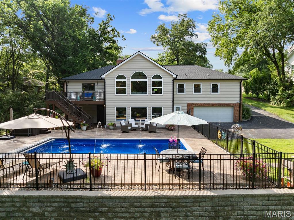 12925 Topping Estates Drive Drive  Town and Country MO 63131 photo