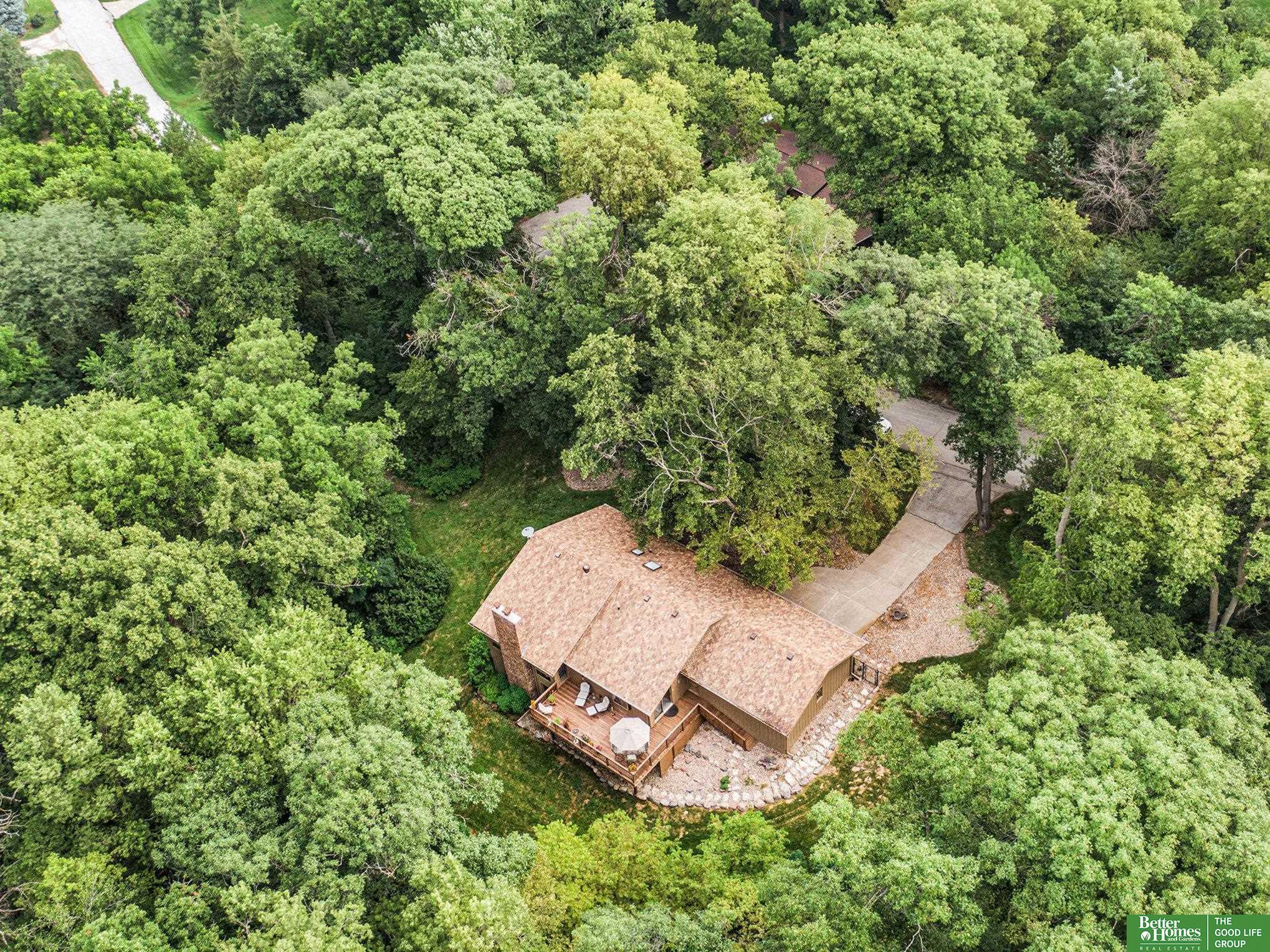 Property Photo:  20404 Meadow Ridge Drive  NE 68059 