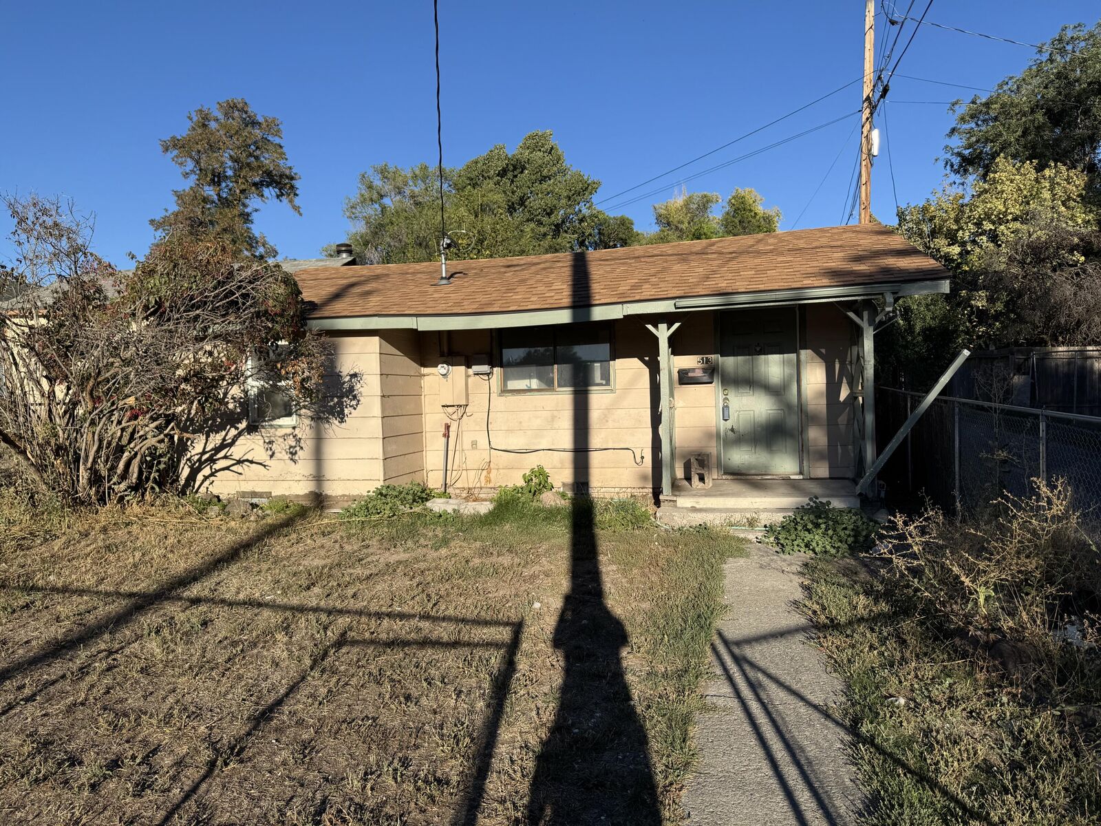 Property Photo: 513 Division Street OR 97601