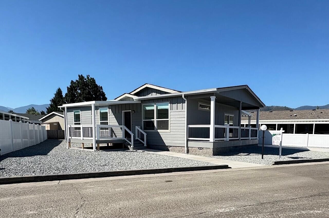 Property Photo:  4601 S Pacific Highway 57  OR 97535 