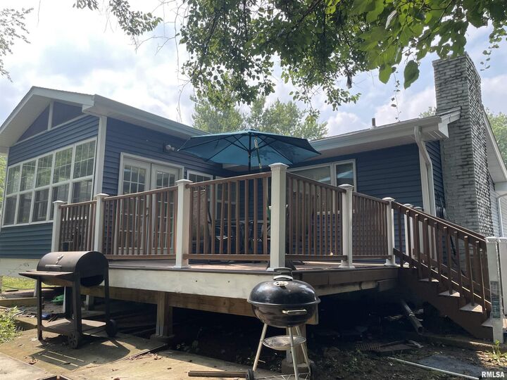 Property Photo: 2523 W Huntington Drive IL 61614