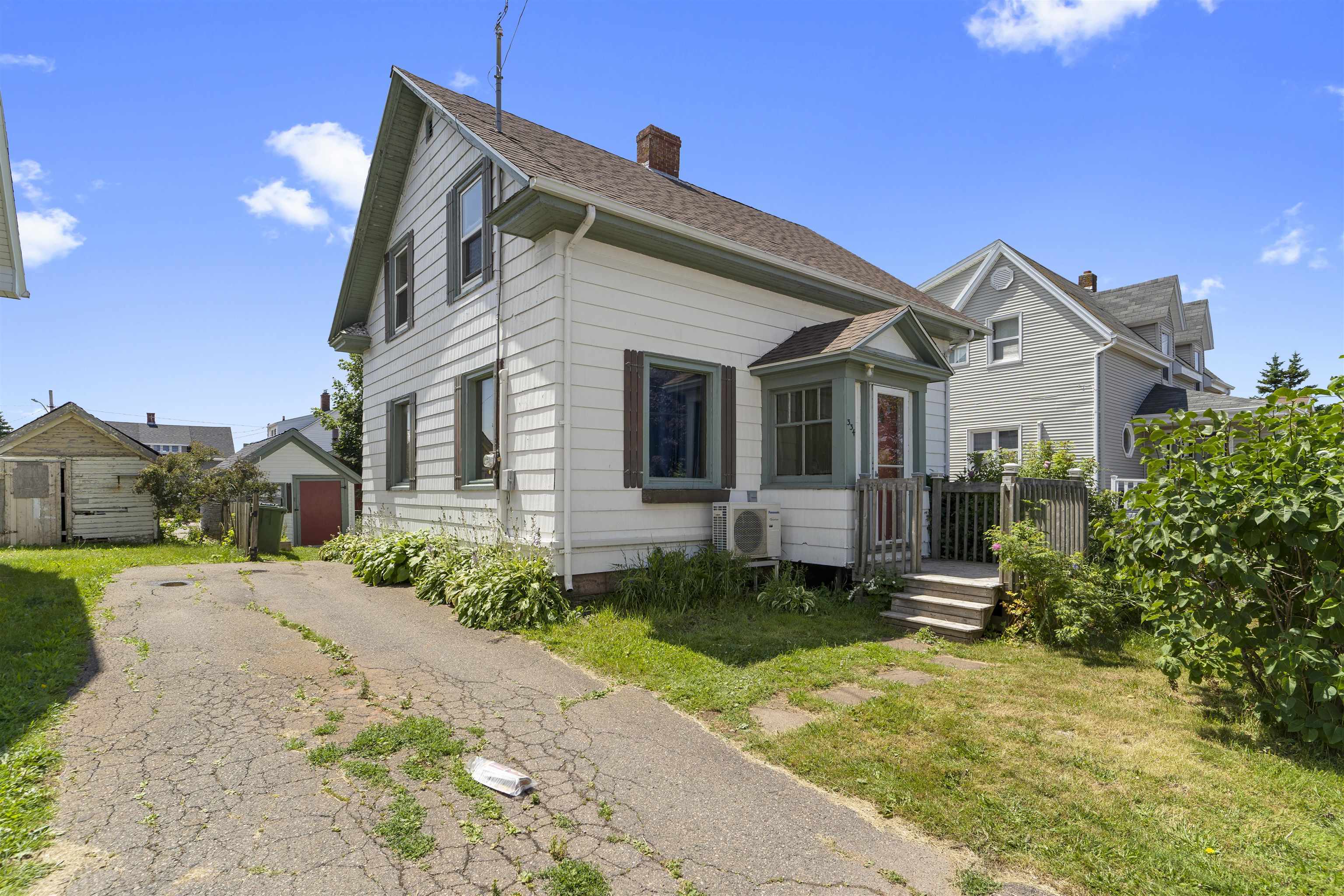 Property Photo:  334 North Market Street  PE C1N 1L5 