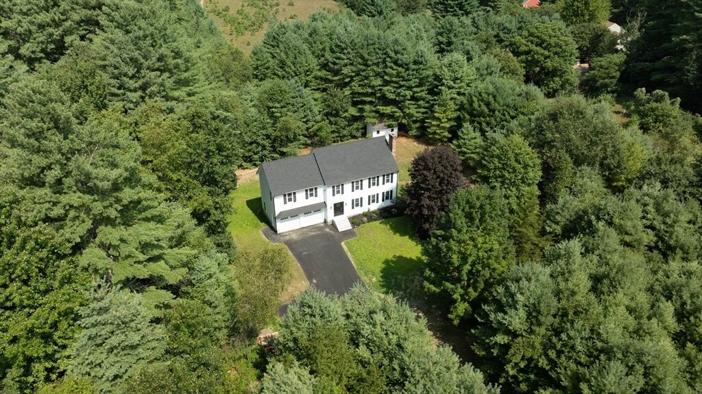 Property Photo:  18 Crosswinds Drive  MA 01450