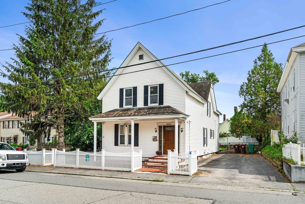 Property Photo:  17 Sutherland  MA 01850 