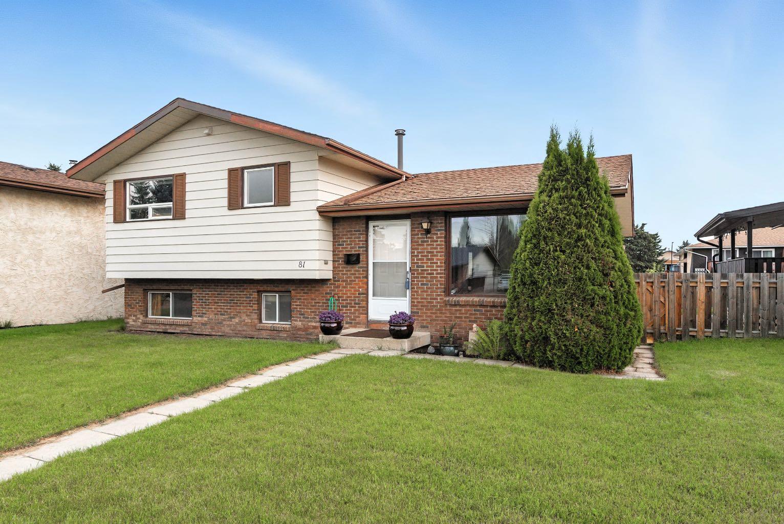 Property Photo: 81 Card Crescent AB T4P 2E2