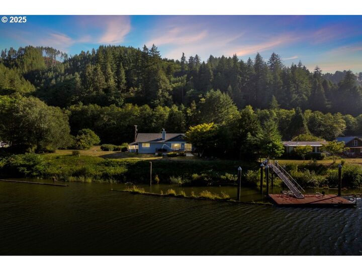 10277 Sweet Creek Rd  Mapleton OR 97453 photo