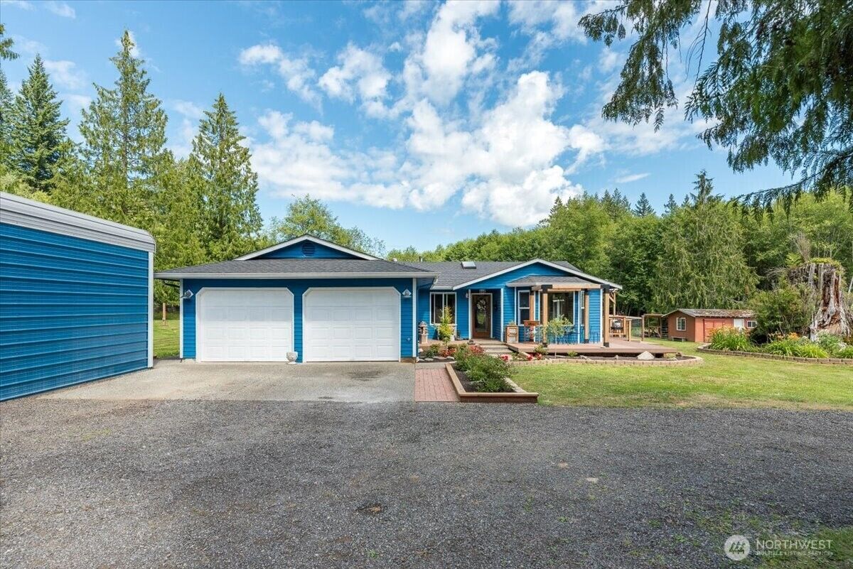 Property Photo: 29007 2nd Avenue NW WA 98223
