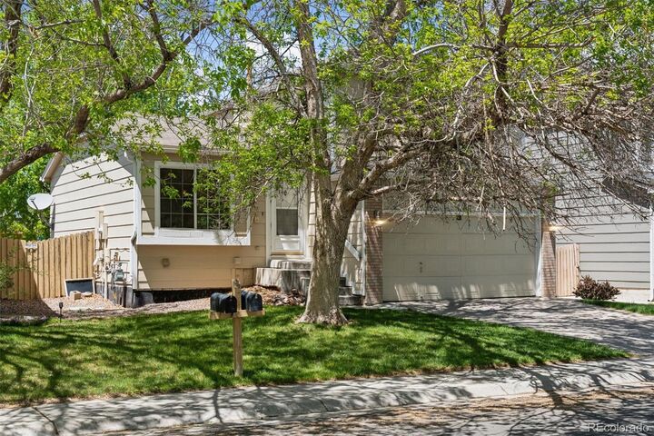 Property Photo:  17611 Hoyt Place  CO 80134 