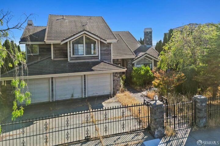 Property Photo: 13407 Campus Drive CA 94619
