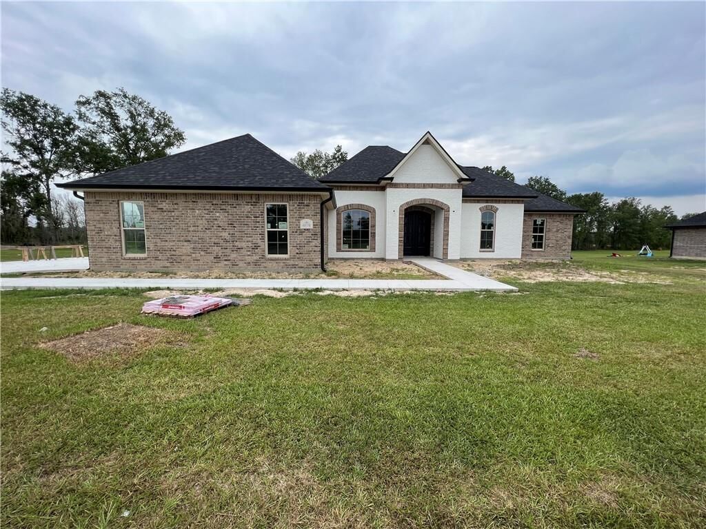 Property Photo:  6578 Topsy Bel Road  LA 70657 