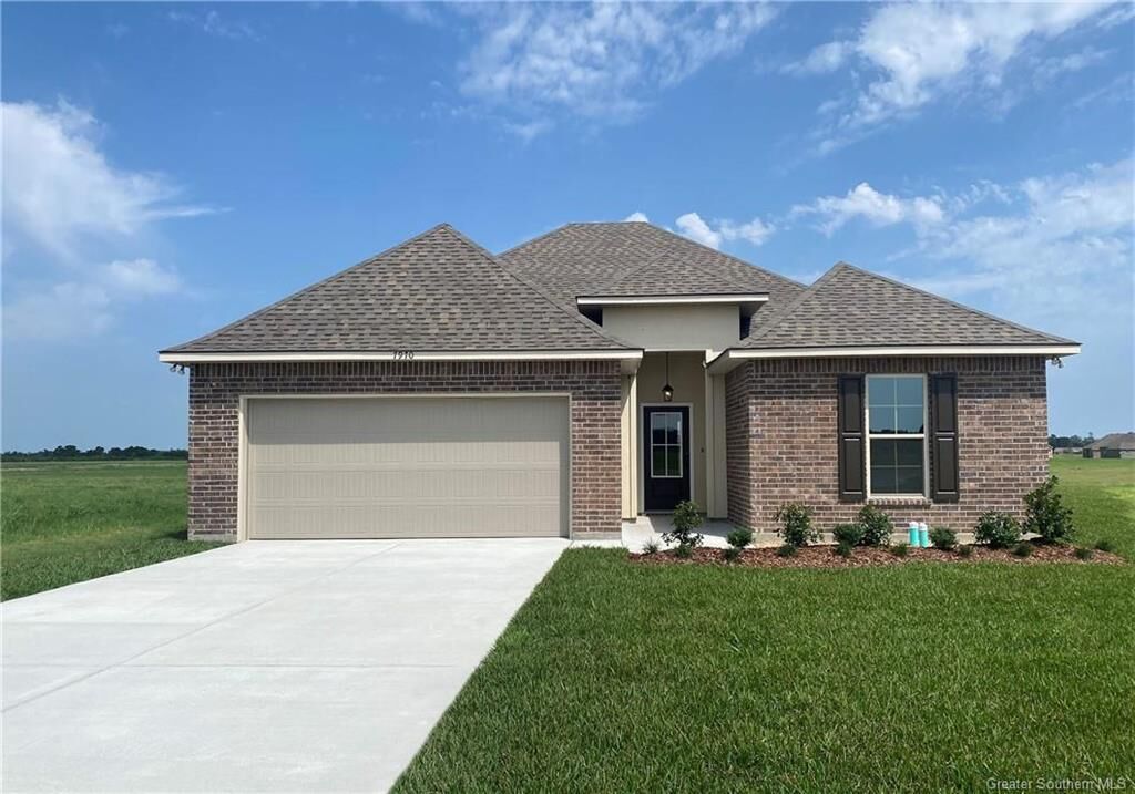 Property Photo:  7970 Coloma'S Towne  LA 70647 
