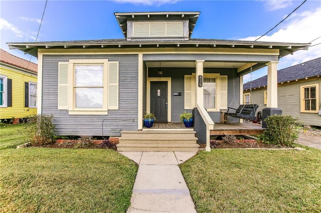 Property Photo: 639 Clarence Street LA 70601