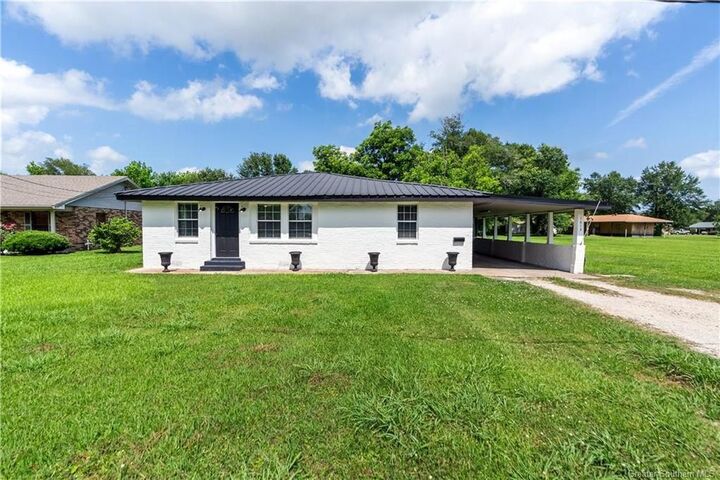 1613 West Street  Vinton LA 70668 photo
