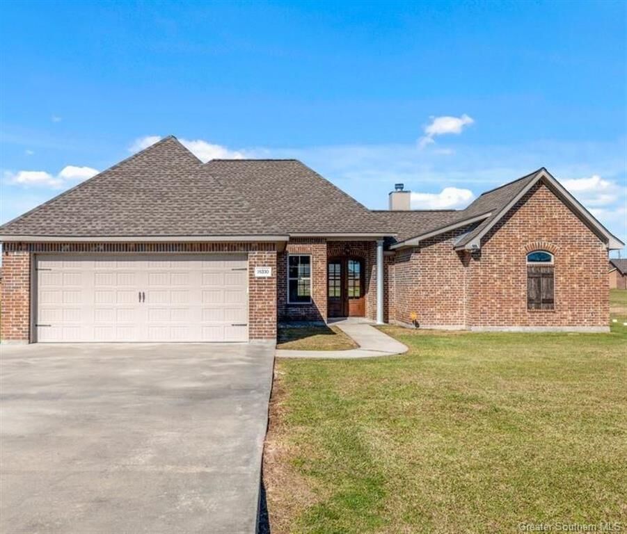 Property Photo: 16330 Cheyenne Drive LA 70647