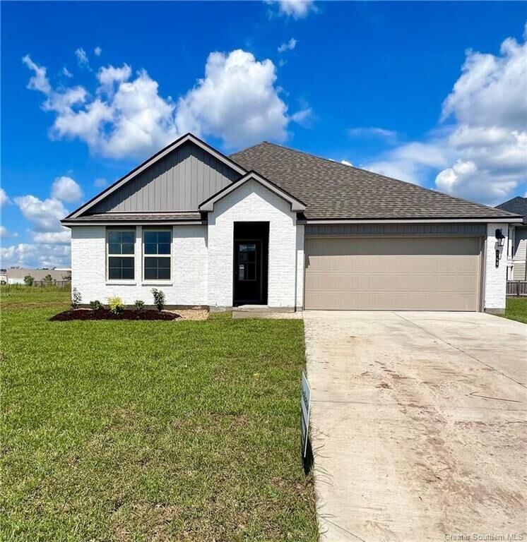 Property Photo: 244 Paisley Parkway LA 70665
