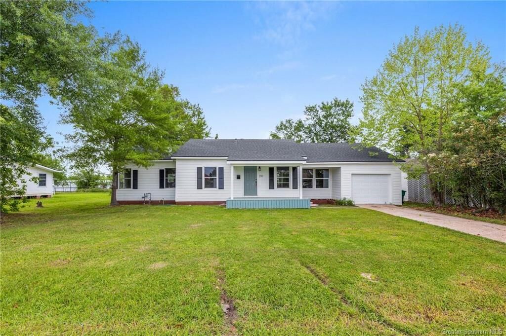 Property Photo:  190 Mustang Street  LA 70663 