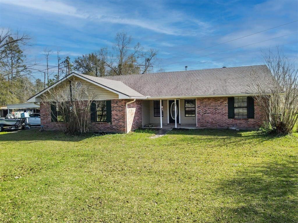Property Photo:  497 High Hope Rd Road  LA 70663 