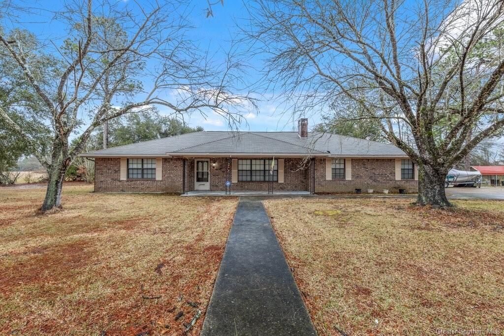 Property Photo:  9606 Lewis Road  LA 70634 