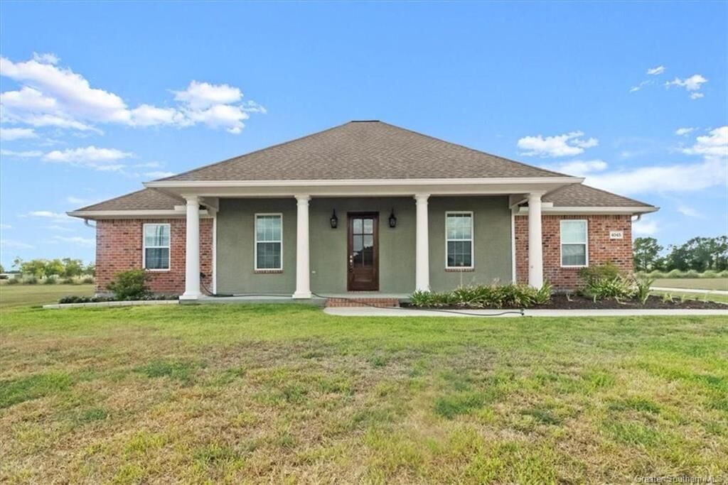 Property Photo:  4045 Doland Lane  LA 70549 