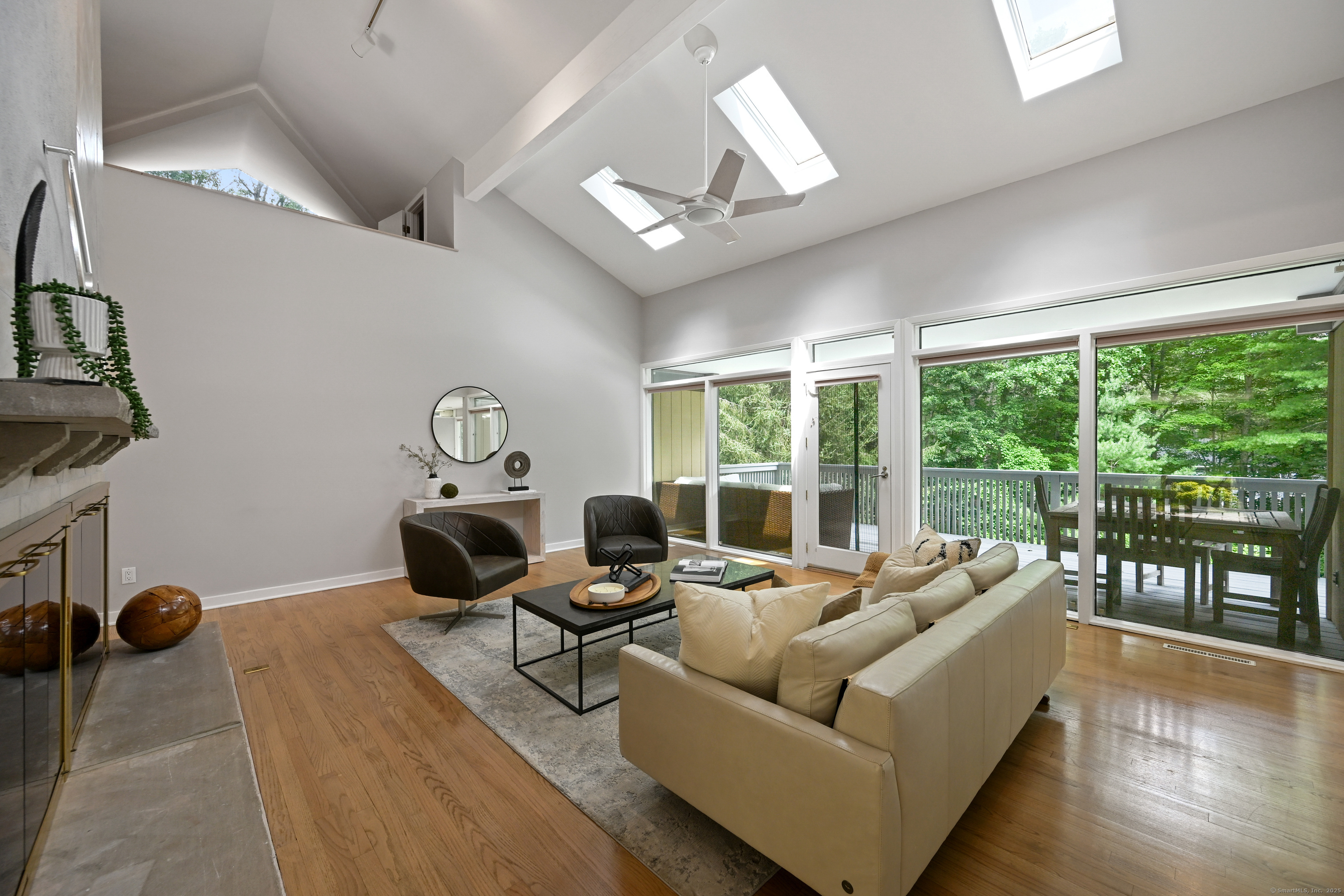 Property Photo:  232 Sleepy Hollow Road  CT 06840 