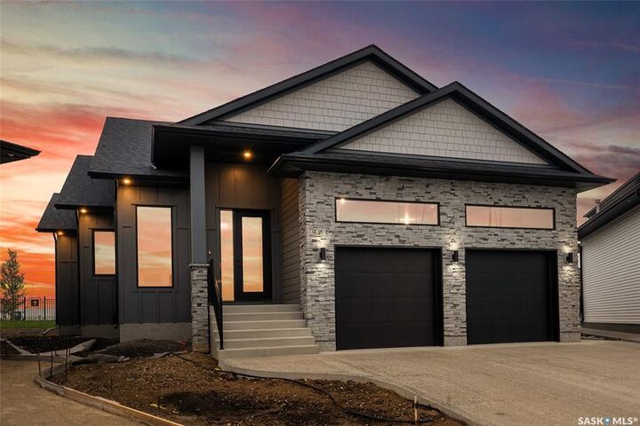323 Woolf Bay  Saskatoon SK S7W 1E5 photo