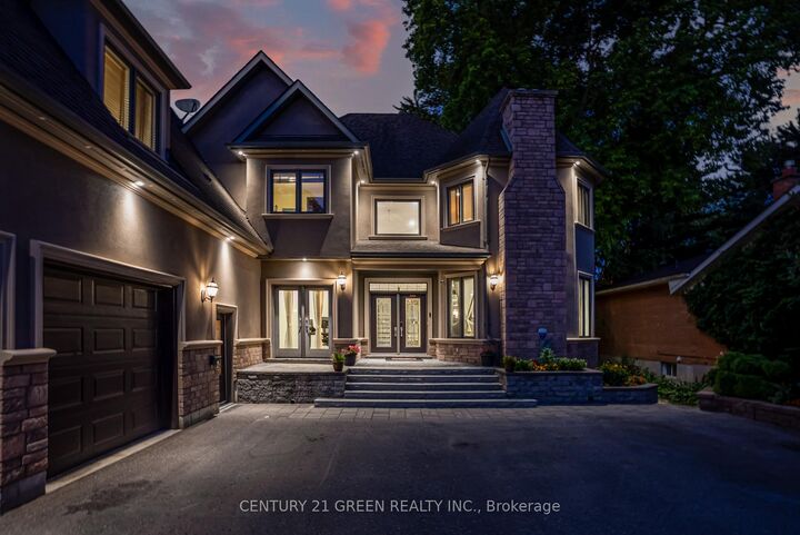 Photo de la propriété:  117 Raglan Street  ON L1N 2S8 