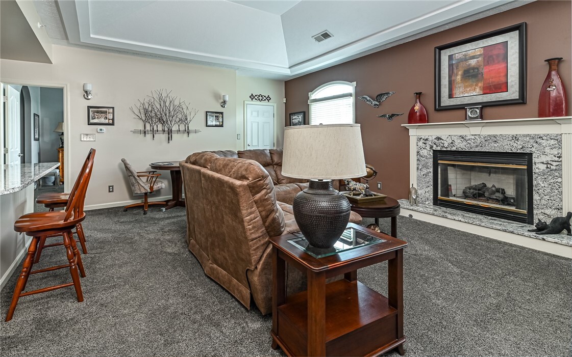 Property Photo:  208 Adams Pointe Blvd 6  PA 16046 