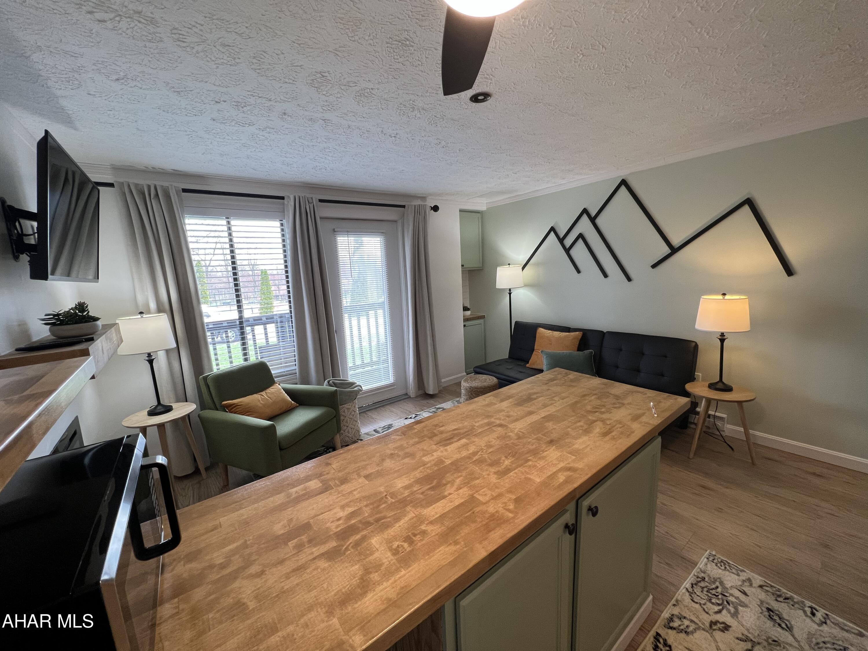 Property Photo:  125 E Valley Point Lane 1108  PA 16625 