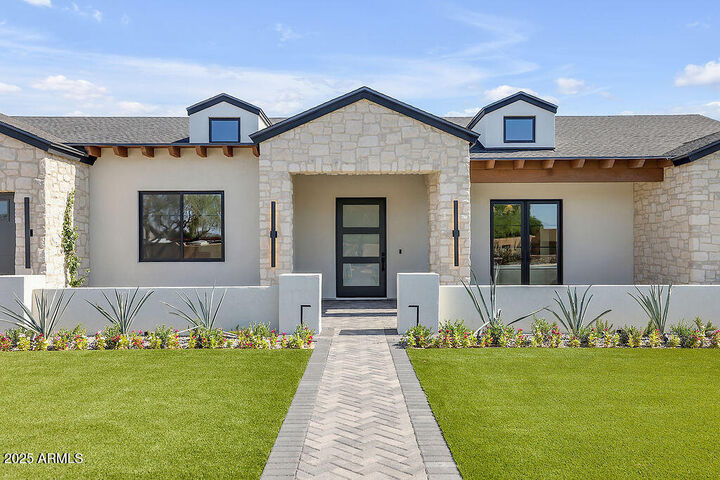 Property Photo: 8521 E Desert Cove Avenue AZ 85260